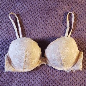 Victoria's Secret Dream Angels Push Up Bra 34c